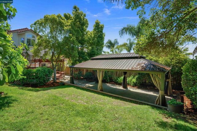 5248 Boulder Ct, Concord, CA 94521