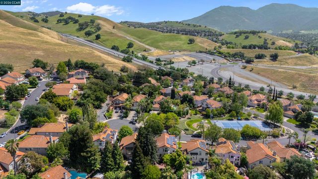 5248 Boulder Ct, Concord, CA 94521