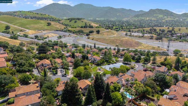 5248 Boulder Ct, Concord, CA 94521