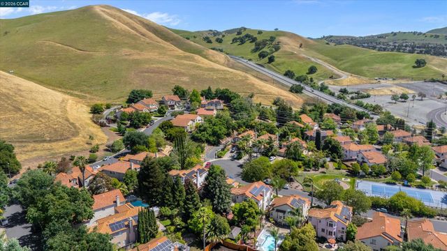 5248 Boulder Ct, Concord, CA 94521