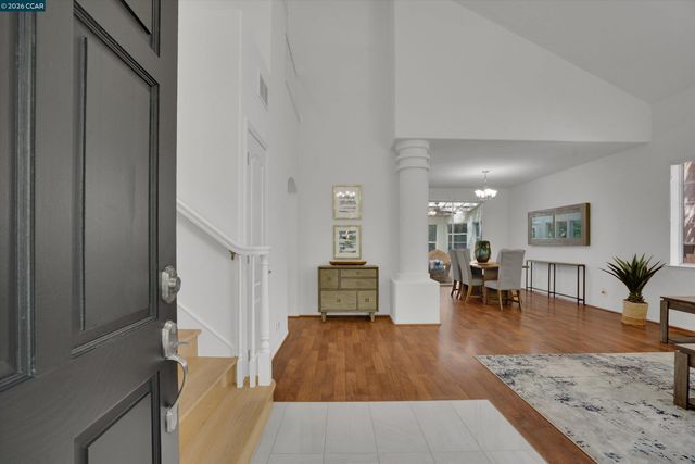 5248 Boulder Ct, Concord, CA 94521