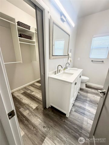 5016 Tacoma Mall Blvd, Tacoma, WA 98409