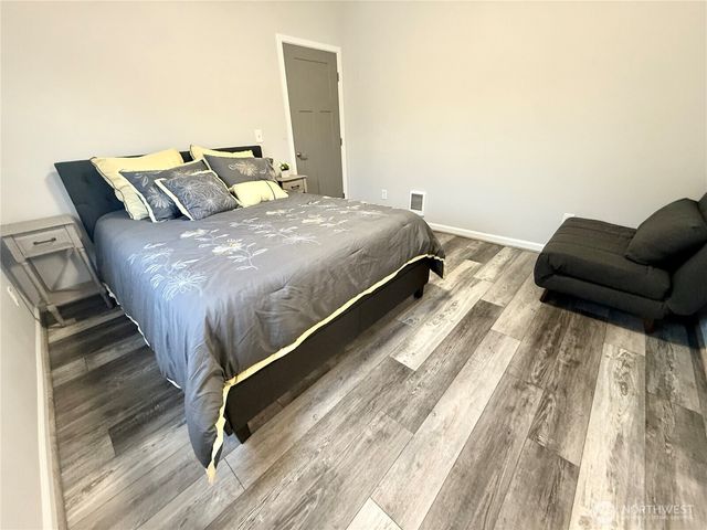 5016 Tacoma Mall Blvd, Tacoma, WA 98409