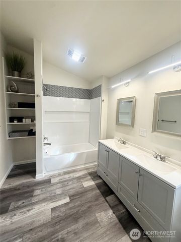 5016 Tacoma Mall Blvd, Tacoma, WA 98409