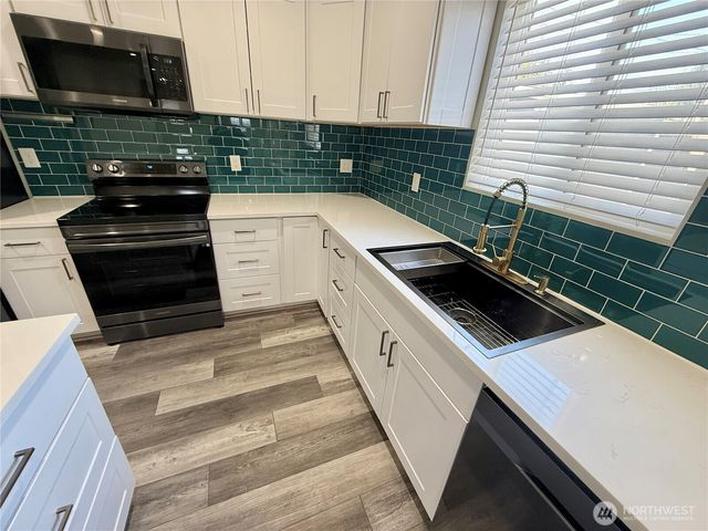 5016 Tacoma Mall Blvd, Tacoma, WA 98409