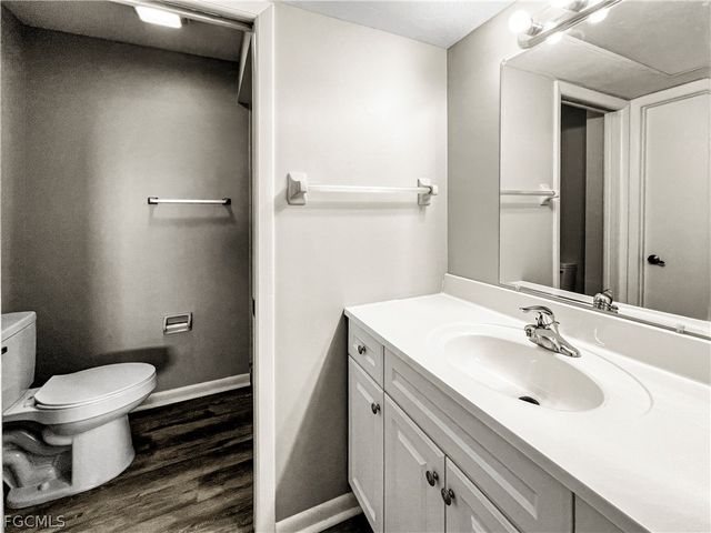 4530 SW 10th AVE 201, Cape Coral, FL 33914