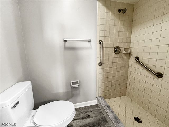 4530 SW 10th AVE 201, Cape Coral, FL 33914