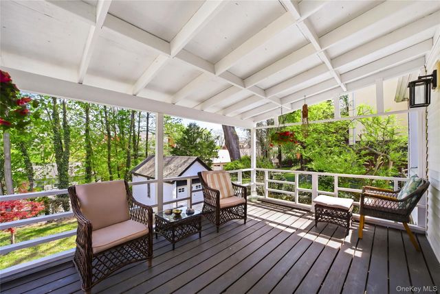 30 Rossmore Avenue, Bronxville, NY 10708