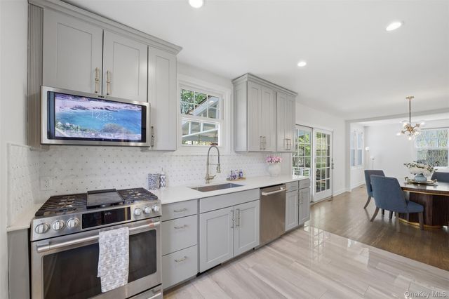 30 Rossmore Avenue, Bronxville, NY 10708