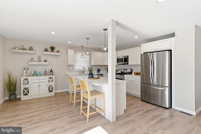 96 LAKE SUPERIOR DR, Tuckerton, NJ 08087