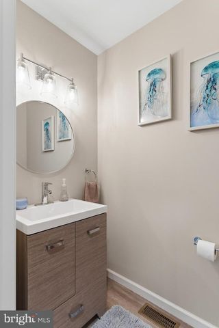 96 LAKE SUPERIOR DR, Tuckerton, NJ 08087