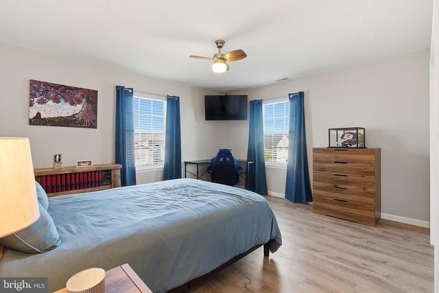 96 LAKE SUPERIOR DR, Tuckerton, NJ 08087