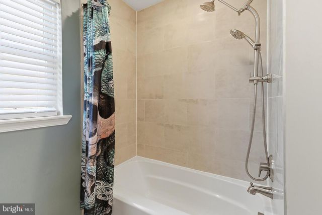 96 LAKE SUPERIOR DR, Tuckerton, NJ 08087