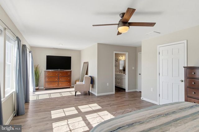 96 LAKE SUPERIOR DR, Tuckerton, NJ 08087