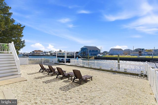 96 LAKE SUPERIOR DR, Tuckerton, NJ 08087