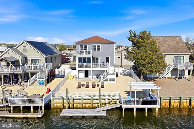 96 LAKE SUPERIOR DR, Tuckerton, NJ 08087