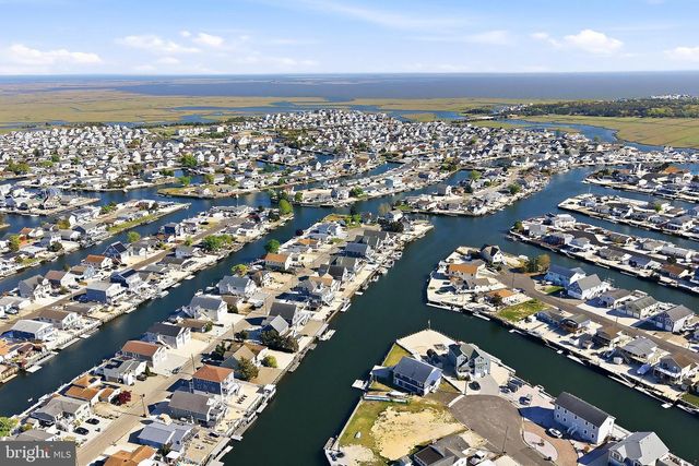 96 LAKE SUPERIOR DR, Tuckerton, NJ 08087