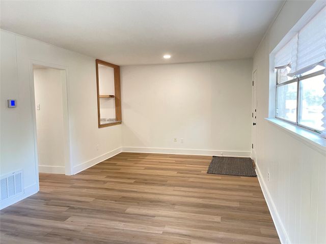 3101 Matador DR B, Austin, TX 78741