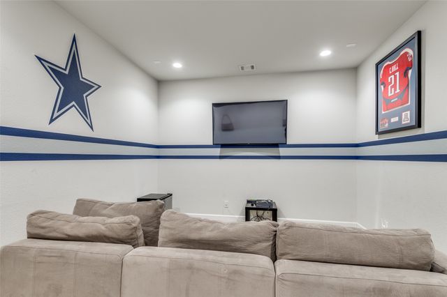 3101 Carrington Drive, Mansfield, TX 76063