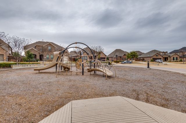 3101 Carrington Drive, Mansfield, TX 76063