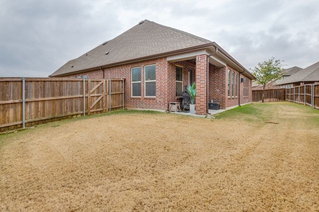 3101 Carrington Drive, Mansfield, TX 76063