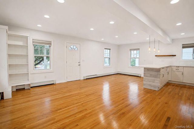 55 Centre Street, Woodmere, NY 11598