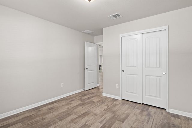 612 Heinatz Flat LN, Leander, TX 78641