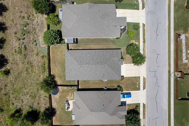 612 Heinatz Flat LN, Leander, TX 78641