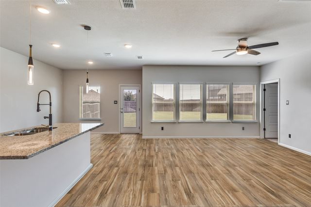 516 Palmito Ranch Road, Fort Worth, TX 76131