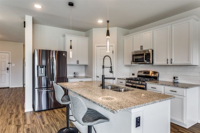 516 Palmito Ranch Road, Fort Worth, TX 76131