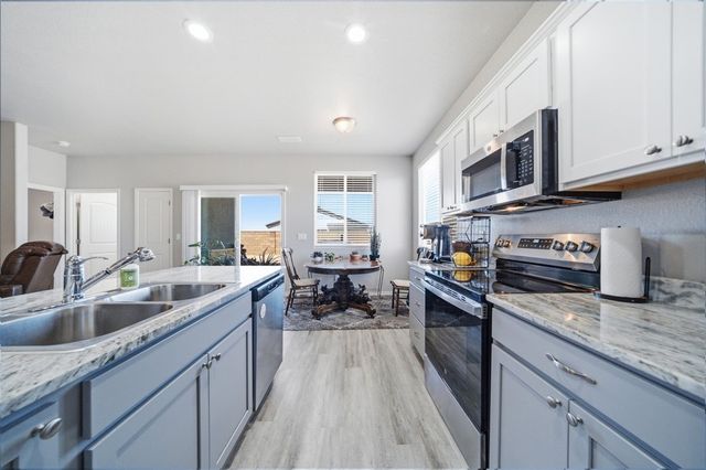 7391 E Winchester Drive, Kingman, AZ 86401