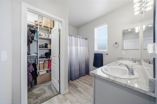 7391 E Winchester Drive, Kingman, AZ 86401