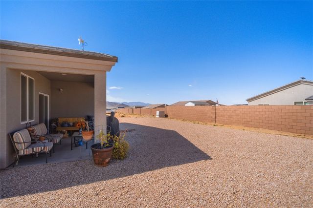7391 E Winchester Drive, Kingman, AZ 86401