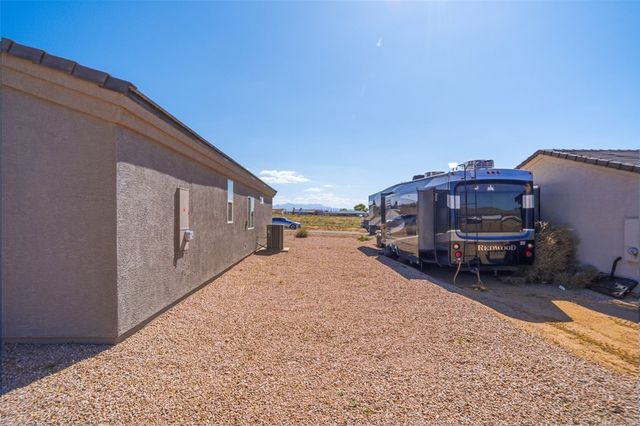 7391 E Winchester Drive, Kingman, AZ 86401