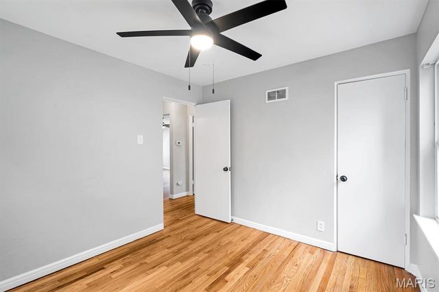 9809 Lullaby Lane, St Louis, MO 63114