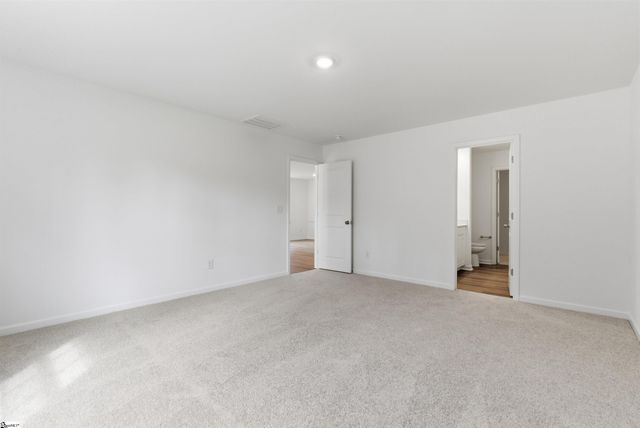 303 Meadow Gate Court, Fountain Inn, SC 29644