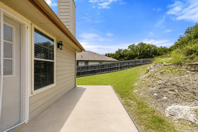 714 Newport DR, Spicewood, TX 78669