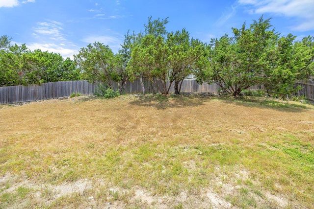 714 Newport DR, Spicewood, TX 78669