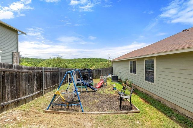 714 Newport DR, Spicewood, TX 78669