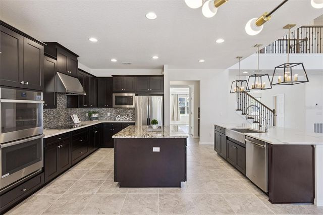 2398 ELLAVILLE LANE, Oviedo, FL 32765