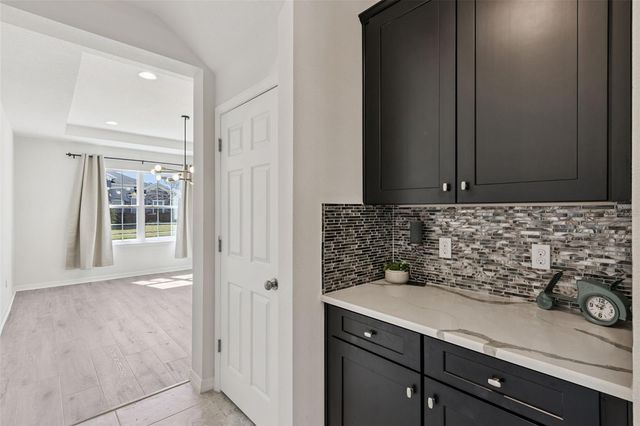 2398 ELLAVILLE LANE, Oviedo, FL 32765