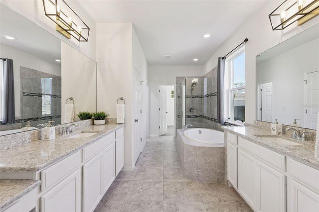 2398 ELLAVILLE LANE, Oviedo, FL 32765