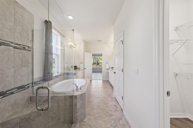 2398 ELLAVILLE LANE, Oviedo, FL 32765