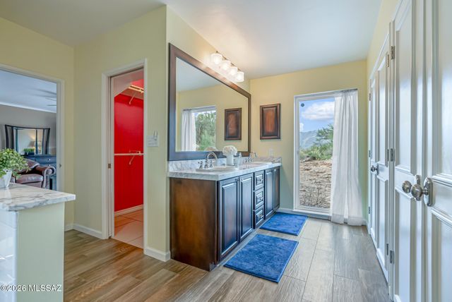 9545 E Morrill Way, Tucson, AZ 85749