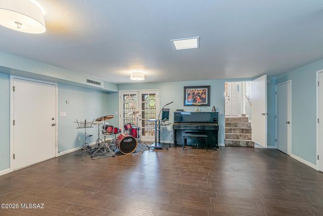 9545 E Morrill Way, Tucson, AZ 85749
