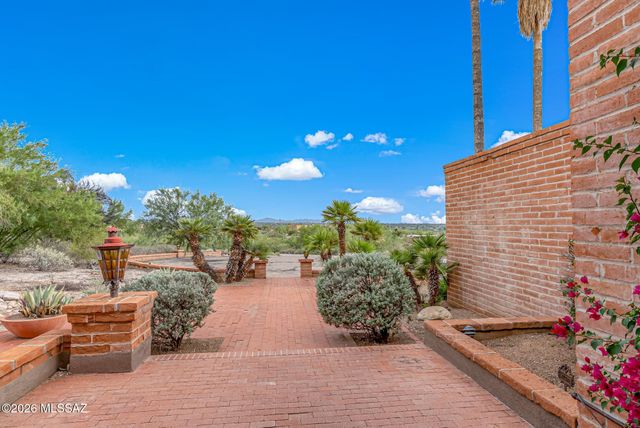 9545 E Morrill Way, Tucson, AZ 85749