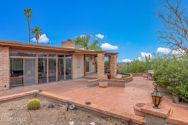 9545 E Morrill Way, Tucson, AZ 85749