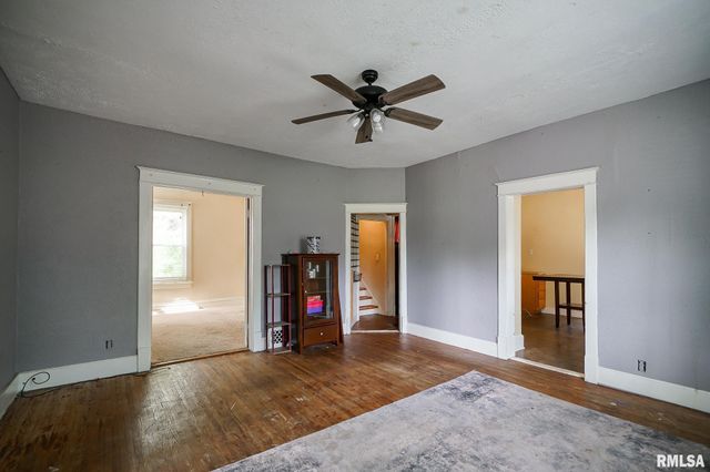 616 SUMMER Street, Pekin, IL 61554