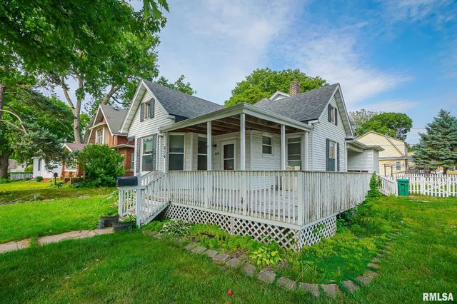 616 SUMMER Street, Pekin, IL 61554