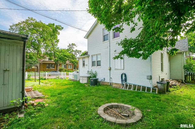 616 SUMMER Street, Pekin, IL 61554
